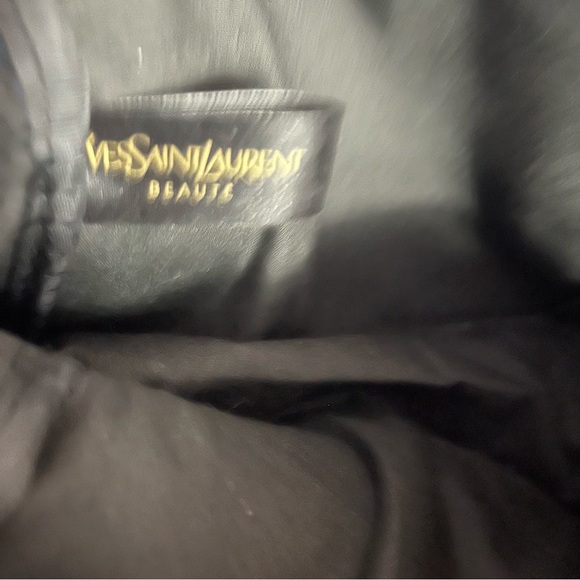 YSL Beaute Patent Leather “Daring Black” Make Up Bag - Picture 9 of 10